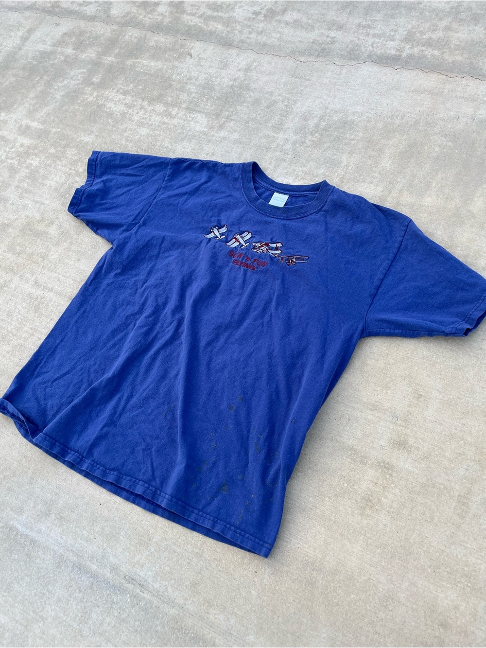 Vintage 90s Piloting Vacation Embroidered Blue Graphic Tee size XL